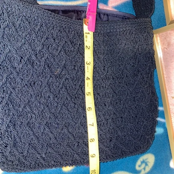 Vintage Nylon Knit Navy Blue Purse with attached change purse - Picture 9 of 13